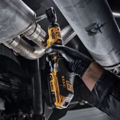 DeWalt Atomic Compact Series 20V MAX* Brushless Cordless 3/8