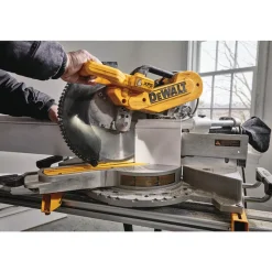 DeWalt 12