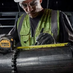 DeWalt ToughSeries 25' Tape Measure DWHT36925S