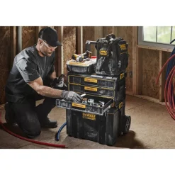 DeWalt ToughSystem 2.0 Three-Drawer Unit DWST08330