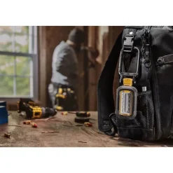 DeWalt USB-C Rechargeable LED Task Light DCL182