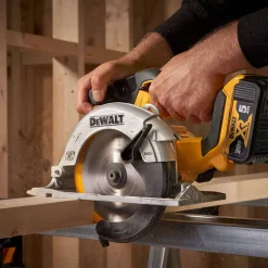 DeWalt 20V Max 6-1/2