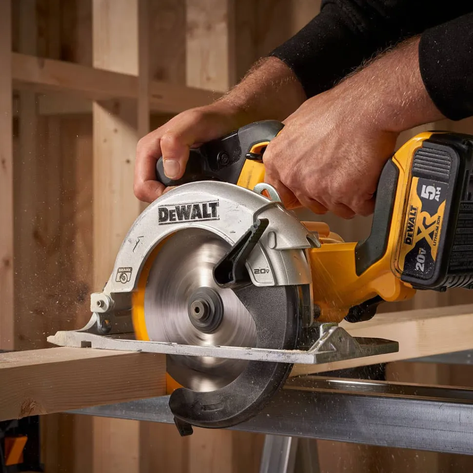 DeWalt 20V Max 6-1/2" Brushless Cordless Circular Saw (Tool Only) DCS565B