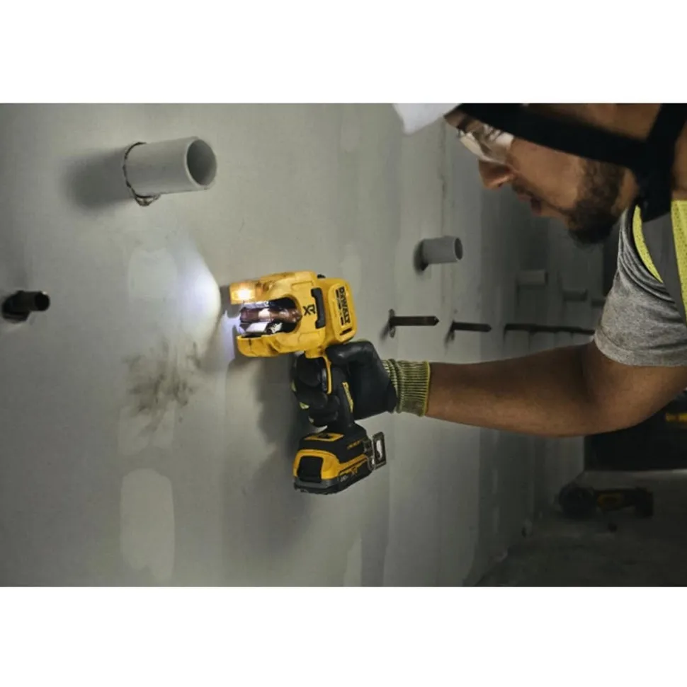 DeWalt 20V MAX* XR 1-1/4" Copper Tubing Cutter Kit DCE154E1