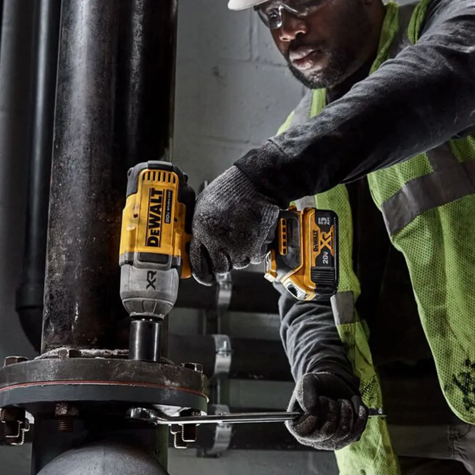 DeWalt 20V MAX XR 1/2" High Torque Impact Wrench w/ Hog Ring Anvil (Tool Only) DCF900B