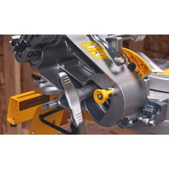 DeWalt 20V MAX* XR 12 in. Double Bevel Sliding Miter Saw (Tool Only) DCS785B