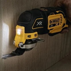 DeWalt 20V MAX XR 3-Speed Cordless Oscillating Multi-Tool Kit DCS356C1