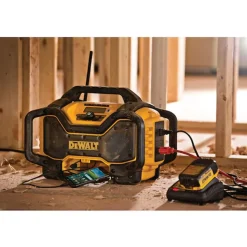DeWalt 20V/60V Bluetooth Charger Radio DCR025