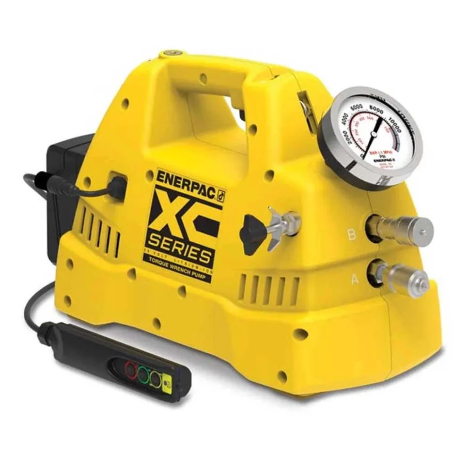 Enerpac 120 in3 Usable Oil, Cordless Hydraulic Torque Wrench Pump XC1502TB