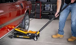Gearwrench 3.5 Ton Low Profile Floor Jack GWLPFJ3T