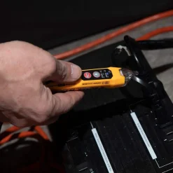Klein Dual Range Non-Contact Voltage Tester with Flashlight, 12 - 1000V AC NCVT3P