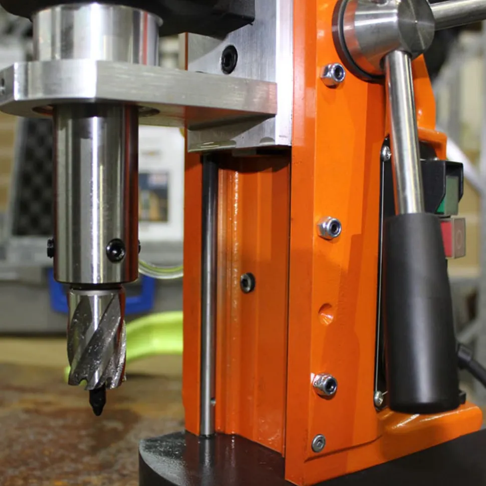 Magbor Magbor 1-9/16" x 4" Capacity Magnetic Drilling Machine MB38
