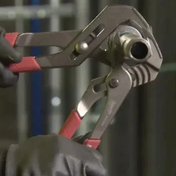 Milwaukee 6