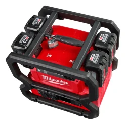 Milwaukee M18 CARRY-ON 3600W/1800W Power Supply 2845-20