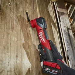 Milwaukee M18 FUEL Oscillating Multi-Tool Kit 2836-21