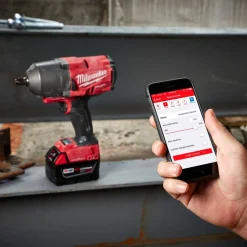 Milwaukee M18 FUEL with ONE-KEY High Torque Impact Wrench 1/2