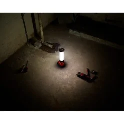 Milwaukee M18 LED Lantern 700 Lumens 2363-20 (BARE TOOL)