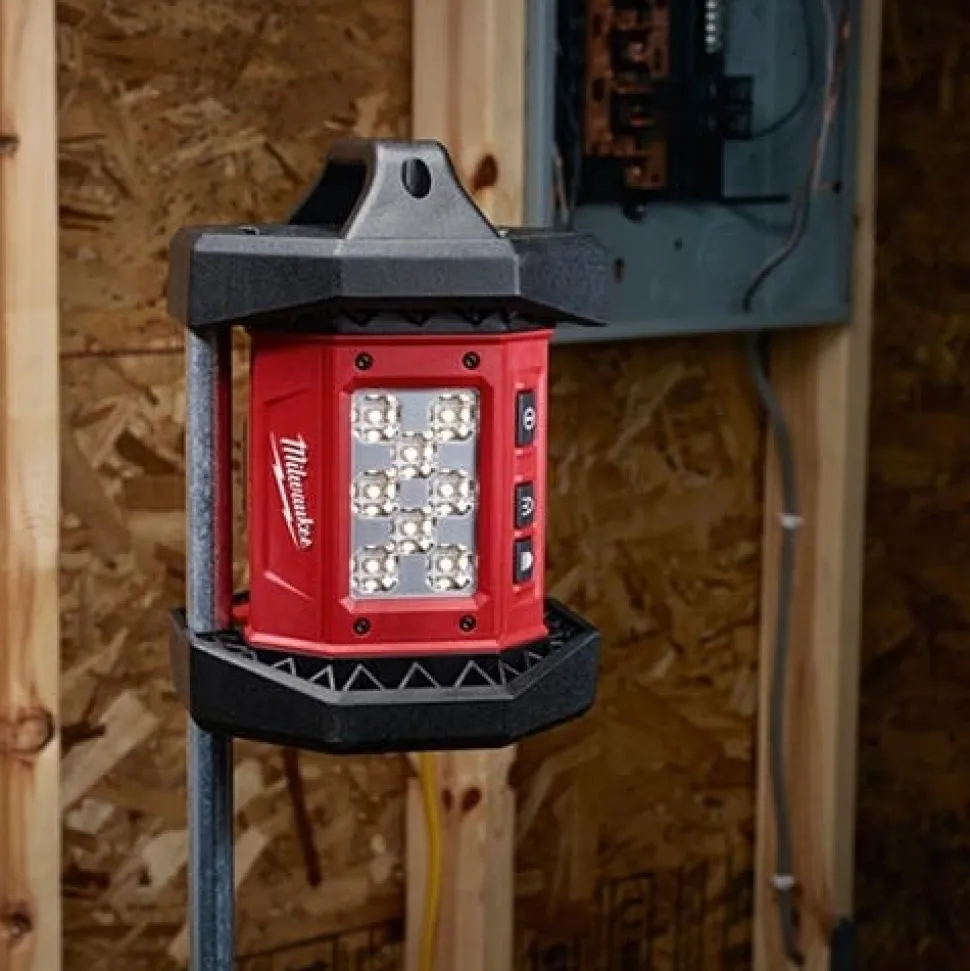 Milwaukee M18 Rover LED Flood Light 1300 Lumens 2361-20 (BARE TOOL)