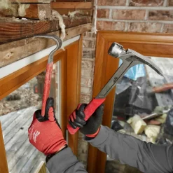 Milwaukee 28oz Milled Face Framing Hammer 48-22-9029