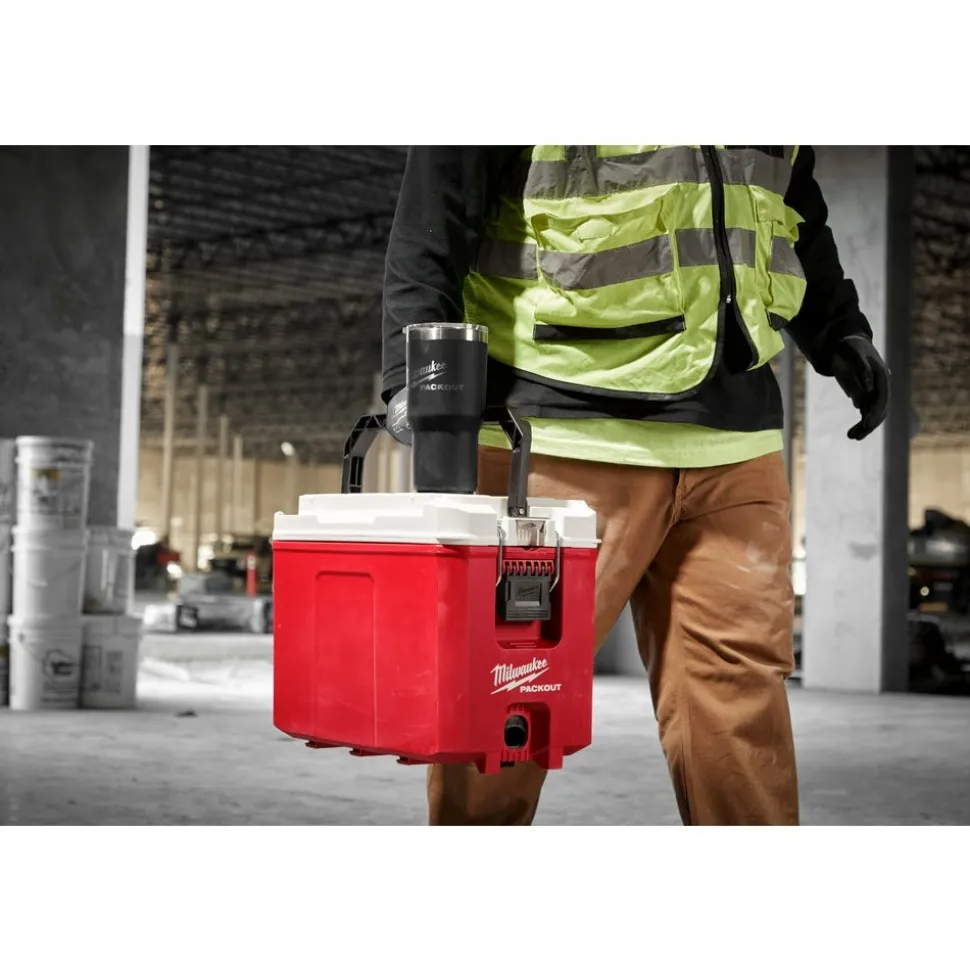 Milwaukee PACKOUT 30oz Tumbler - Black 48-22-8393B