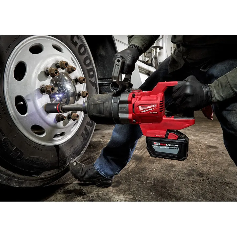 Milwaukee SHOCKWAVE Impact Duty 1" Drive 1-1/4" Thin Wall Extra Deep 6 Point Socket 49-66-7844