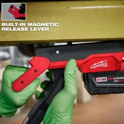Milwaukee Tool M18 Magnetic Extendable Boom Light 2500 Lumens (Bare Tool) 2129-20
