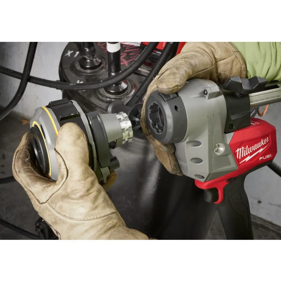 Milwaukee Tools 1.3" - 1.6" Adjustable Bushing for M18 FUEL™ Covered Conductor Cable Stripper 49-16-B159