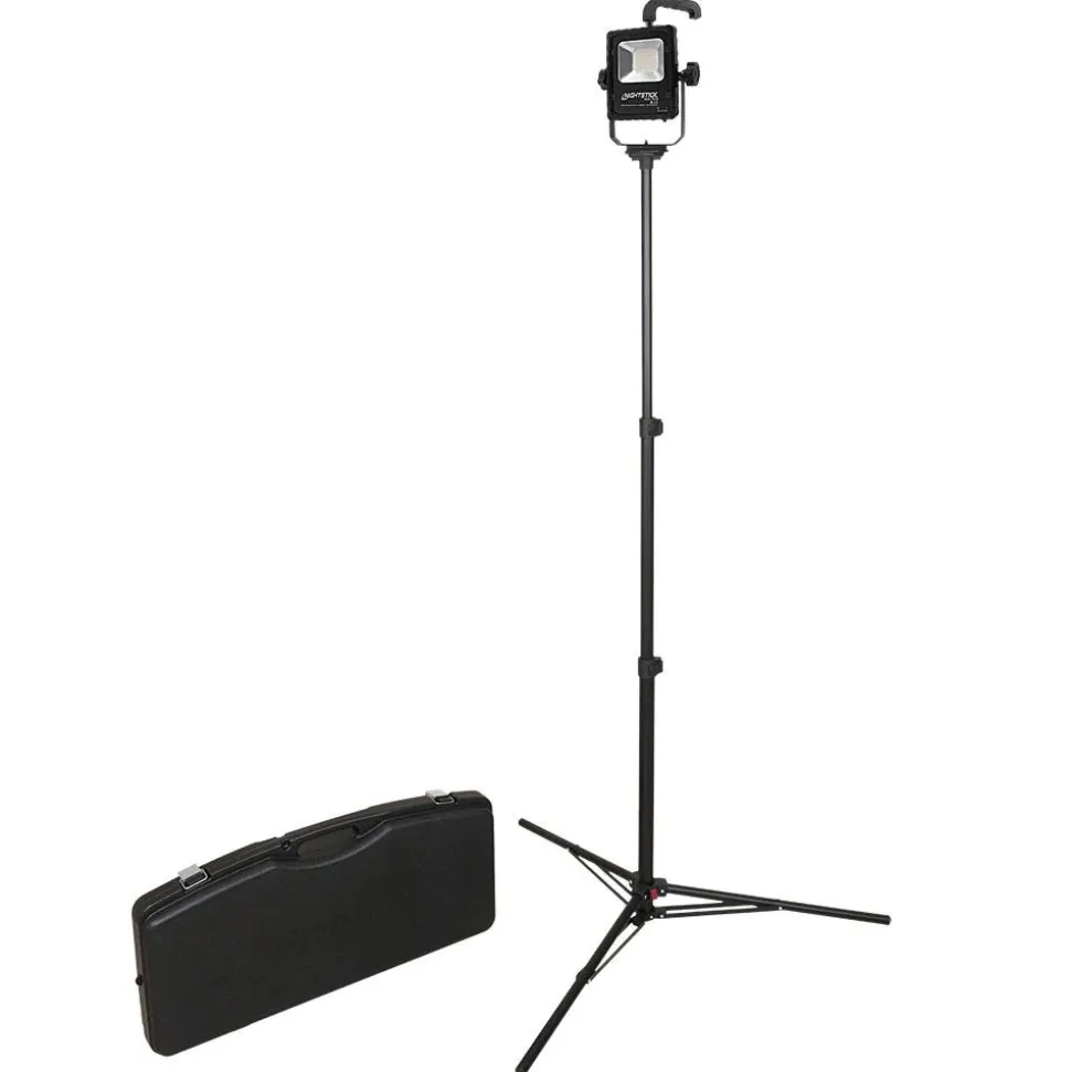 Nightstick Intrinsically Safe Rechargeable LED Scene Light Kit 2500 Lumens (Rechargable) NSR-1516C