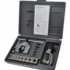RIDGID 345/150 45 SAE Flares w/No. 150 Tubing Cutter and Case Kit 24797