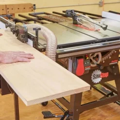 SawStop Table Saws SawStop 1.75HP Contractor Saw 30" Professional Fence CNS175-PFA30 CNS175-PFA30