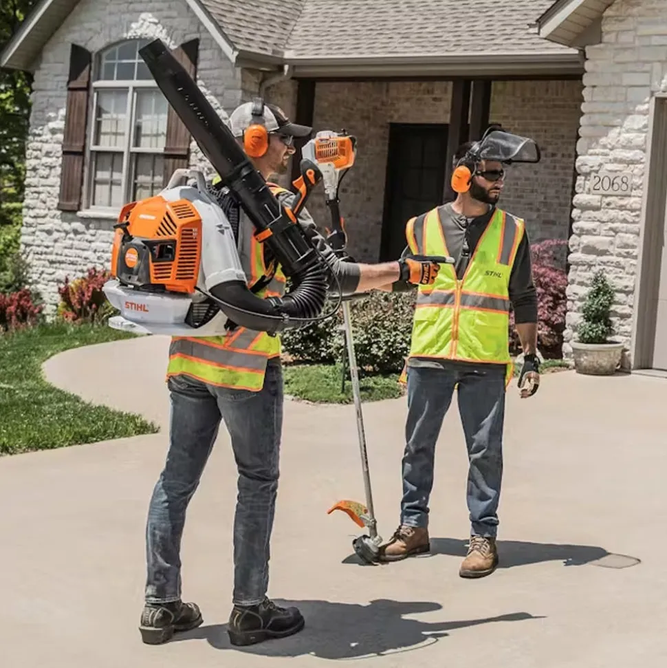 STIHL 79.9cc Professional Backpack Blower 912 CFM BR 800 X