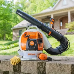 STIHL 79.9cc Professional Backpack Blower 912 CFM BR 800 X