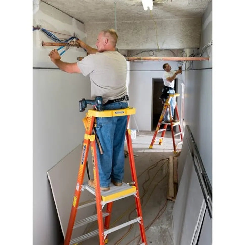 Werner 14' Fiberglass Podium Ladder 8' Platform Type IA PD6208