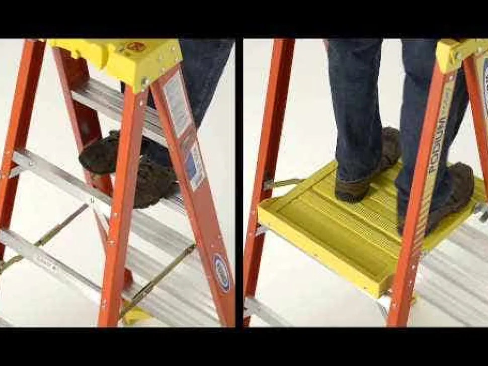 Werner 18FT Reach Height Fiberglass Podium Ladder 12ft Type IA PD6212