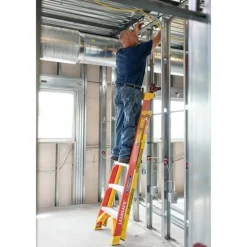 Werner 10' LeanSafe Type IA Fiberglass Leaning Ladder L6210