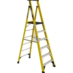 Werner 6' Type 1AA Fiberglass Podium Ladder PD7306
